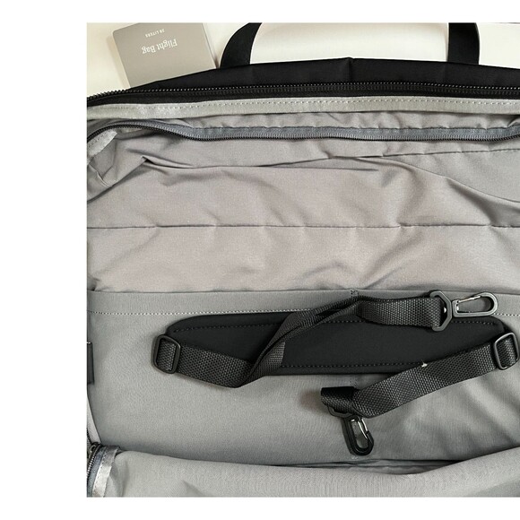 Discontinued Bellroy 28L Flight Bag Black Travel Rare Convertible Backpack - Picture 14 of 16